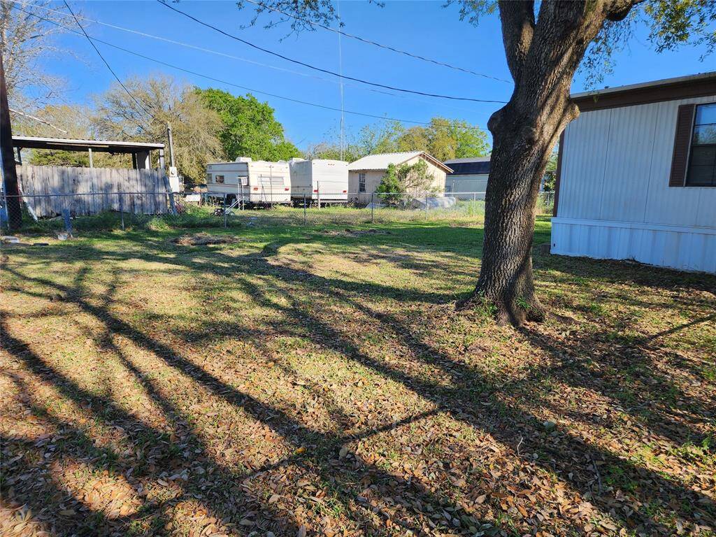 Even more fenced in yard!