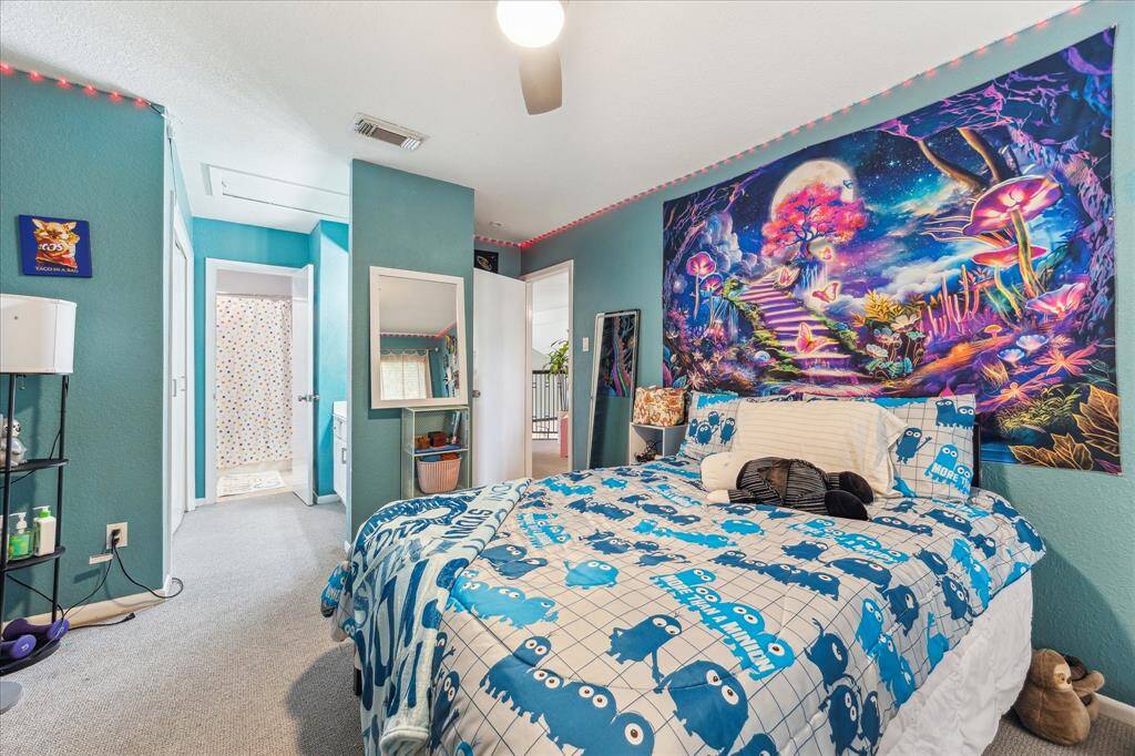 Second guest bedroom upstairs with private entrance to the hall bath