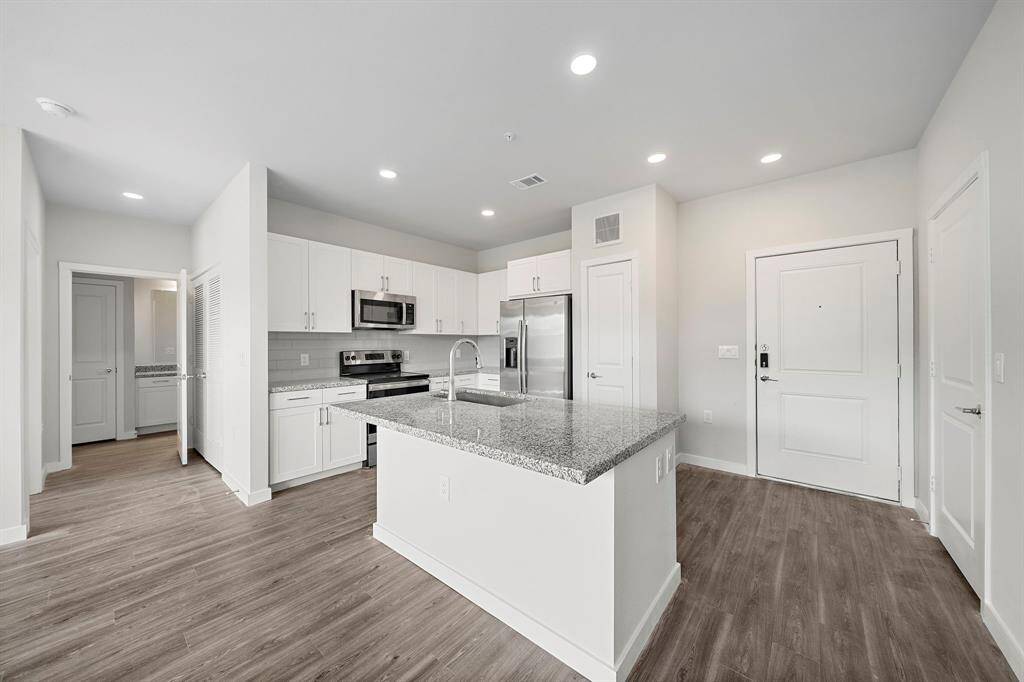 PHOTOS MAY BE OF SIMILAR UNIT AND OR LAYOUT