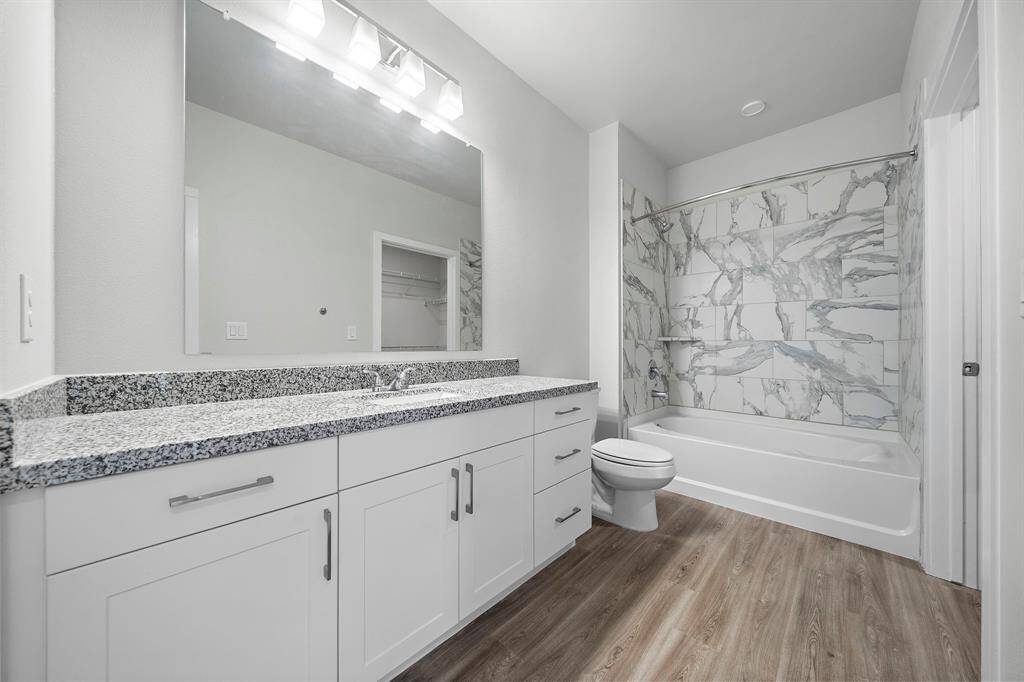 PHOTOS MAY BE OF SIMILAR UNIT AND OR LAYOUT