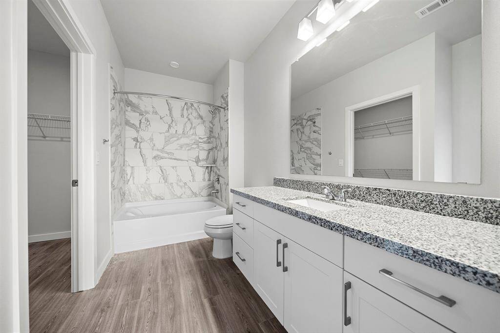 PHOTOS MAY BE OF SIMILAR UNIT AND OR LAYOUT