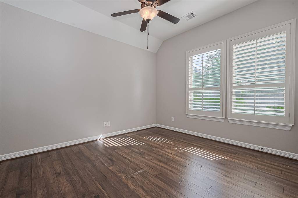 Secondary bedroom #2