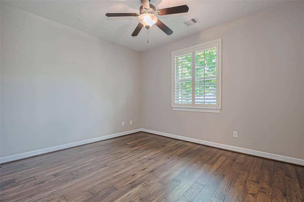 Secondary bedroom #3
