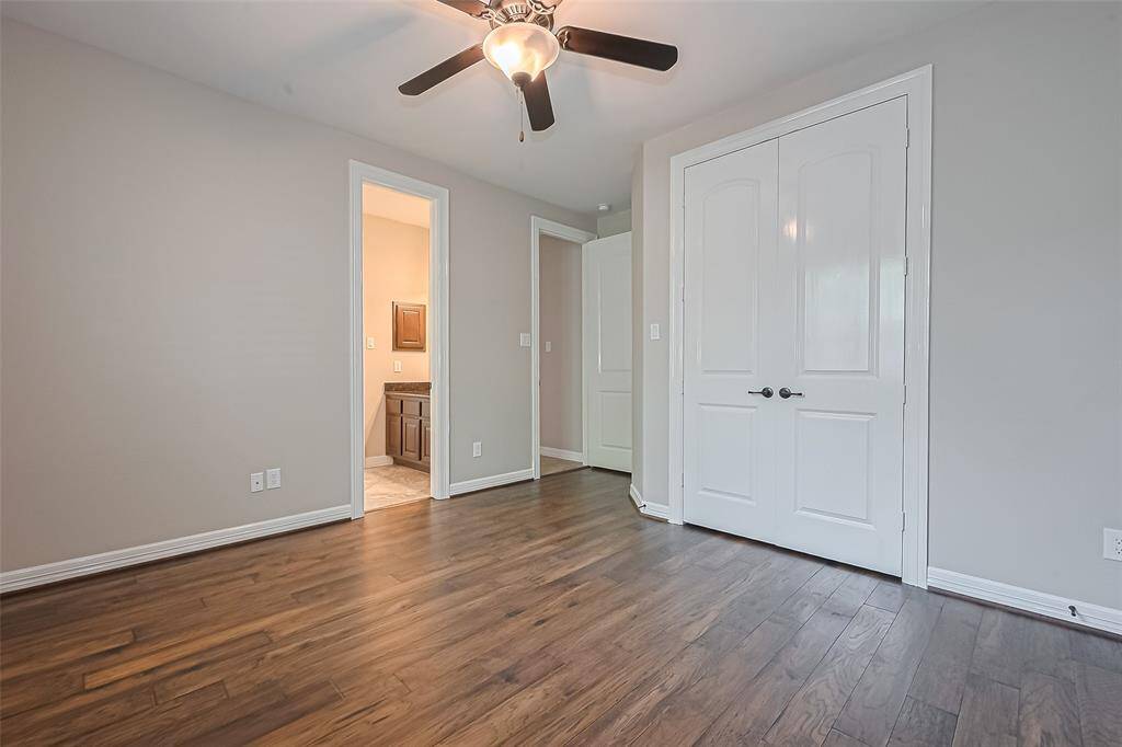 Secondary bedroom #3 with shared ensuite bathroom