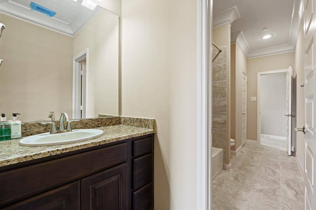 Upstairs bathroom