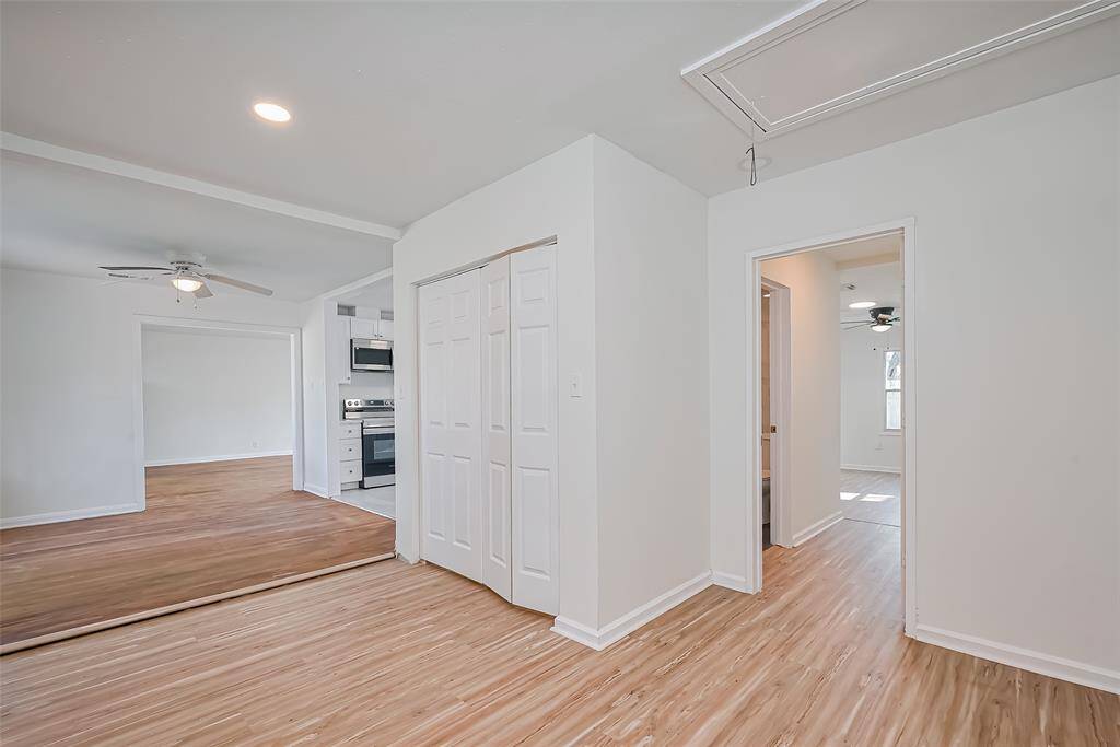 Split floor plan allowing better privacy between the primary and secondary bedrooms.