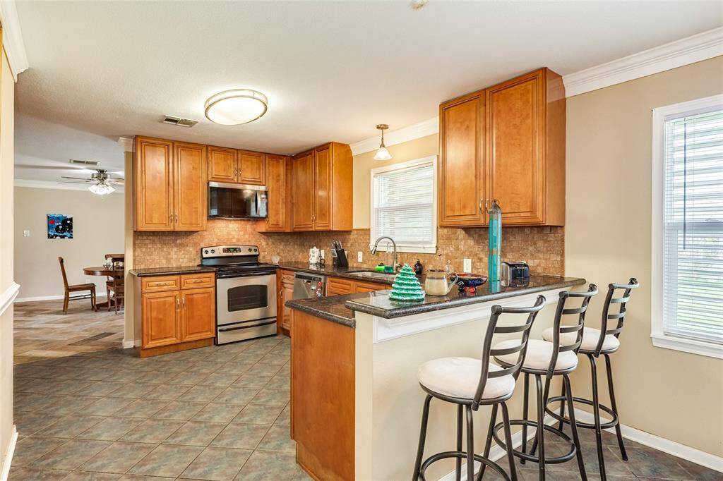 Notice all the storage in this kitchen.