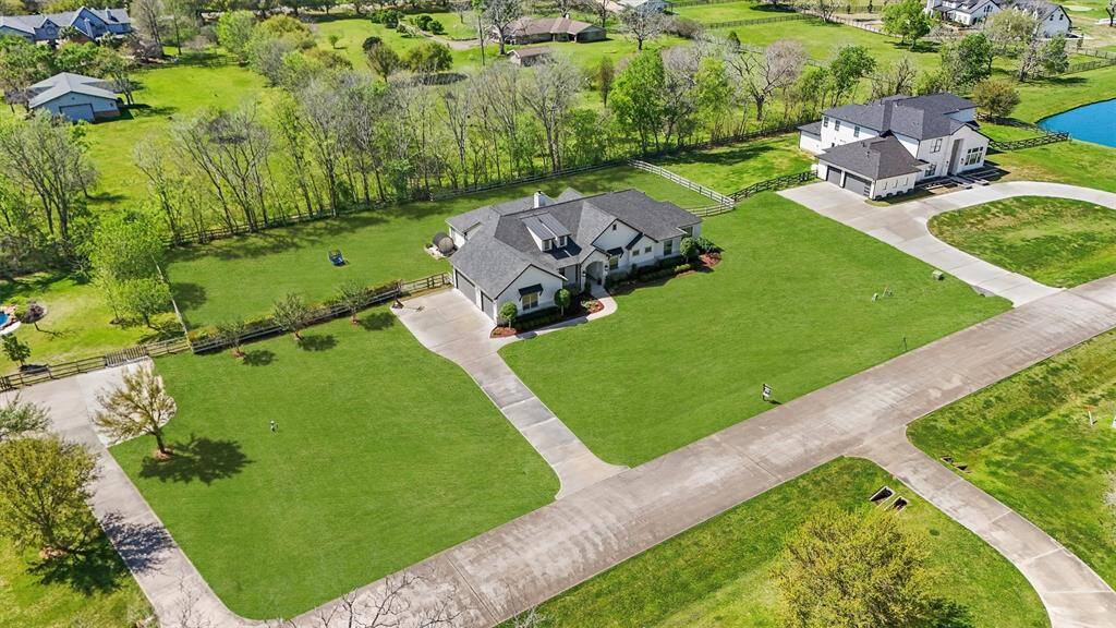 7211 Foster League was custom built by Sierra Classics. Every detail, including the floorplan was a custom decision creating this one of a kind estate.