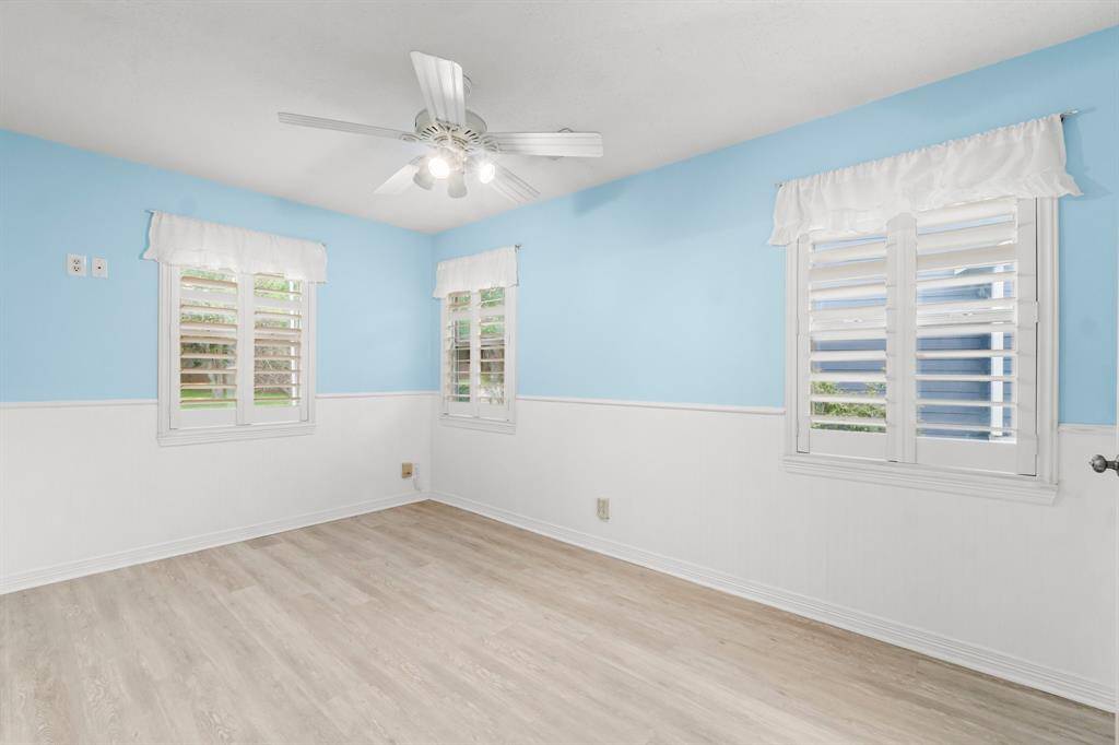 Second bedroom is also has a good sized closet and lots of windows.