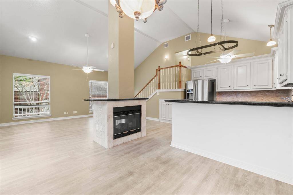 Easy access to the kitchen.