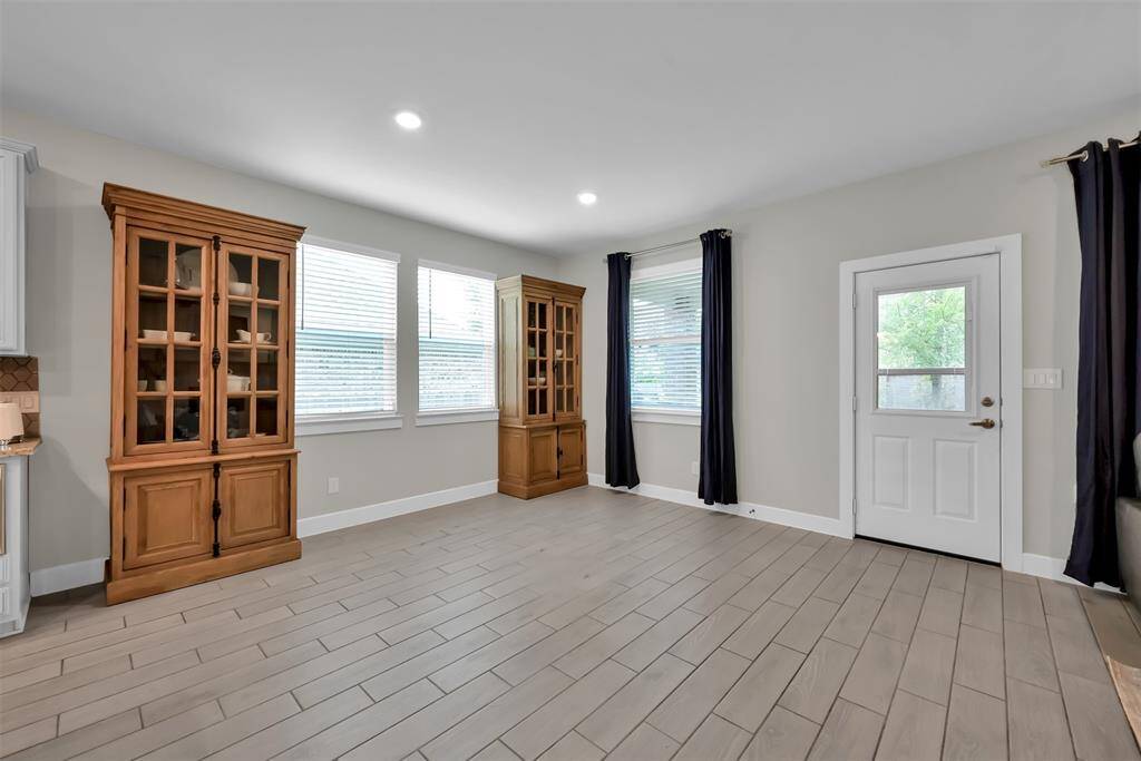 The breakfast room boasts plenty of space for a full dining room table