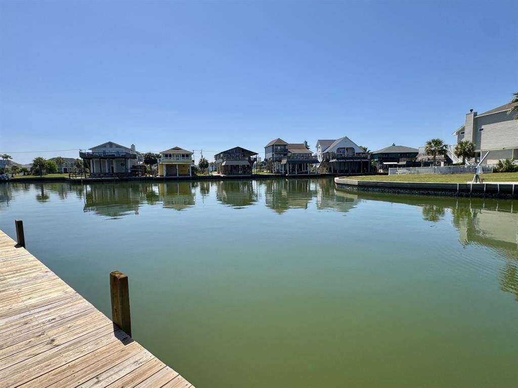 additional location for offshore boat parking