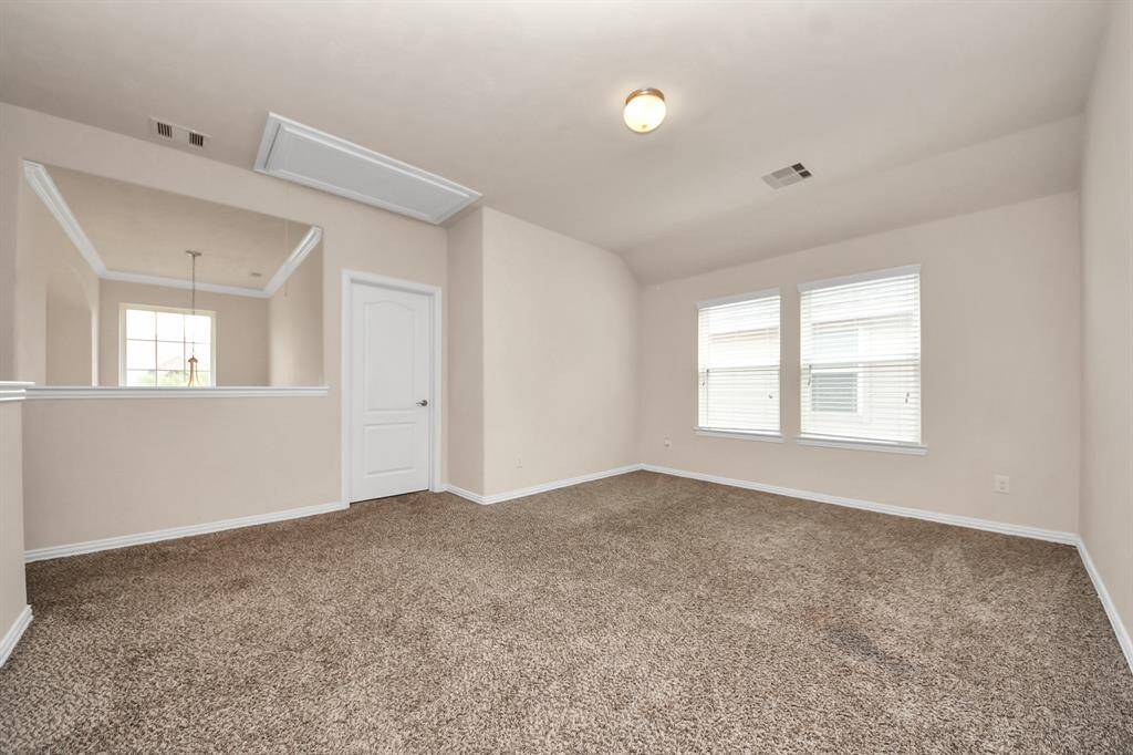 Flex room upstairs