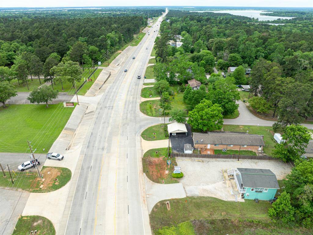 Property is short distance Lake Conroe on FM 1097 west