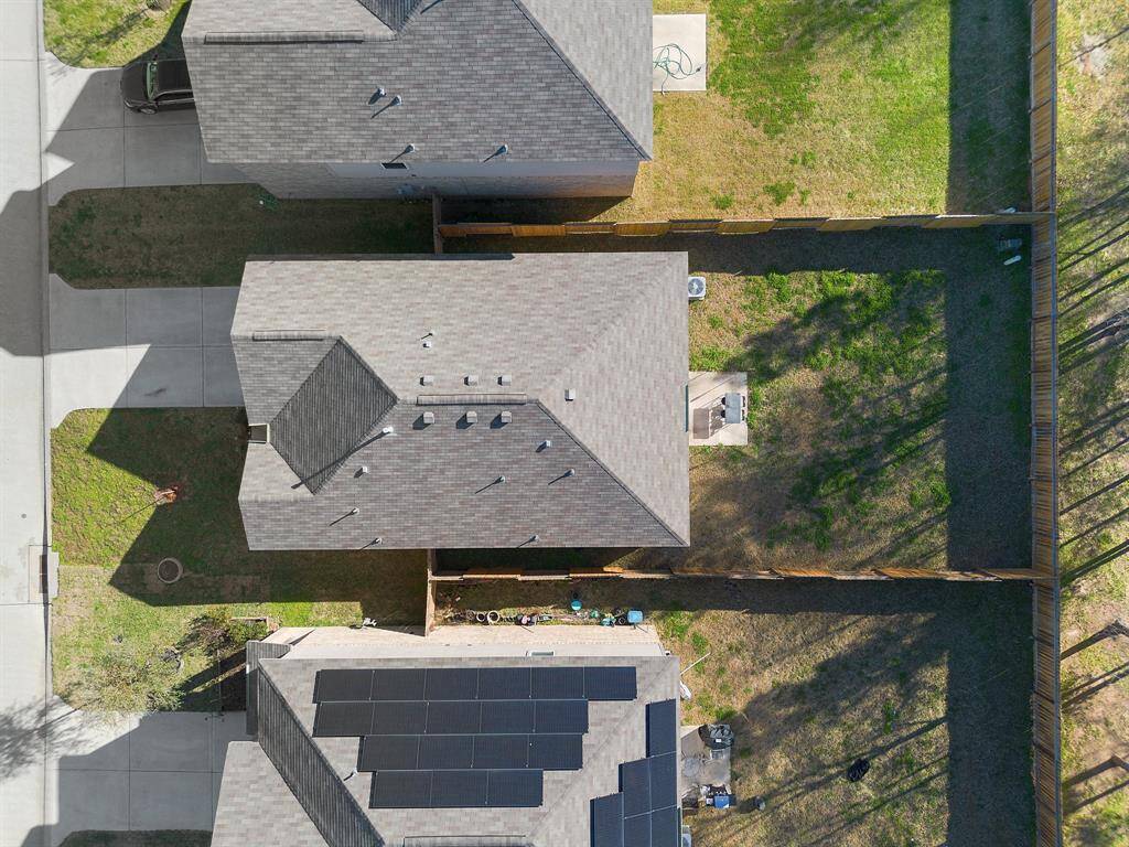This aerial view of your home shows the amazing view of your lot.