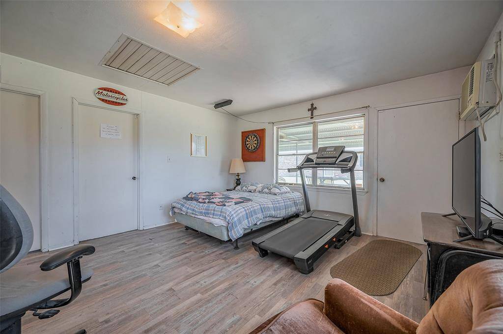Garage apartment