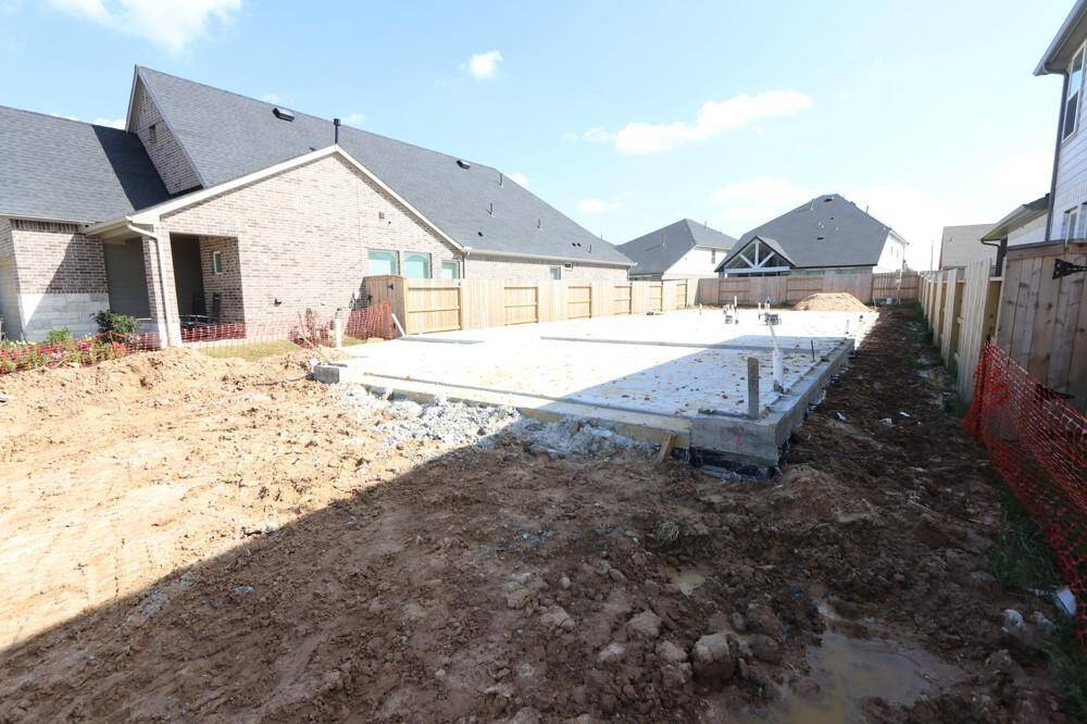 Every foundation at DWH is engineered and it’s inspected three times! We do not do “batch” testing.  Rest easy knowing your foundation comes with a 10 year warranty.