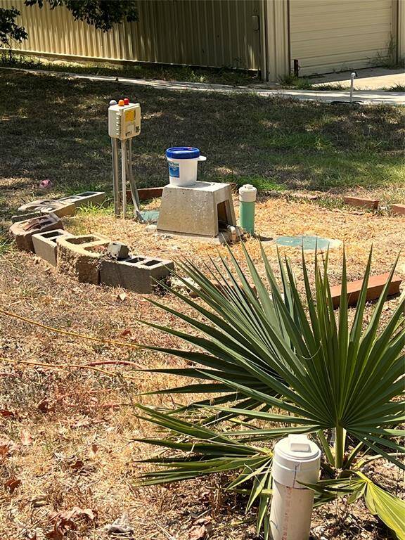 Pump system for a manufactured home or home.
