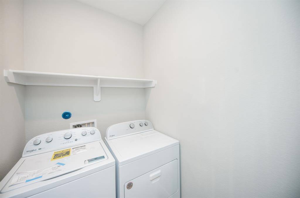 Utility room off kitchen