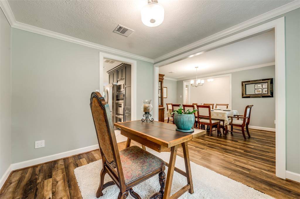 These two formal spaces can be used for whatever works for you! Yoga space? Office? Dining Room? Playroom?