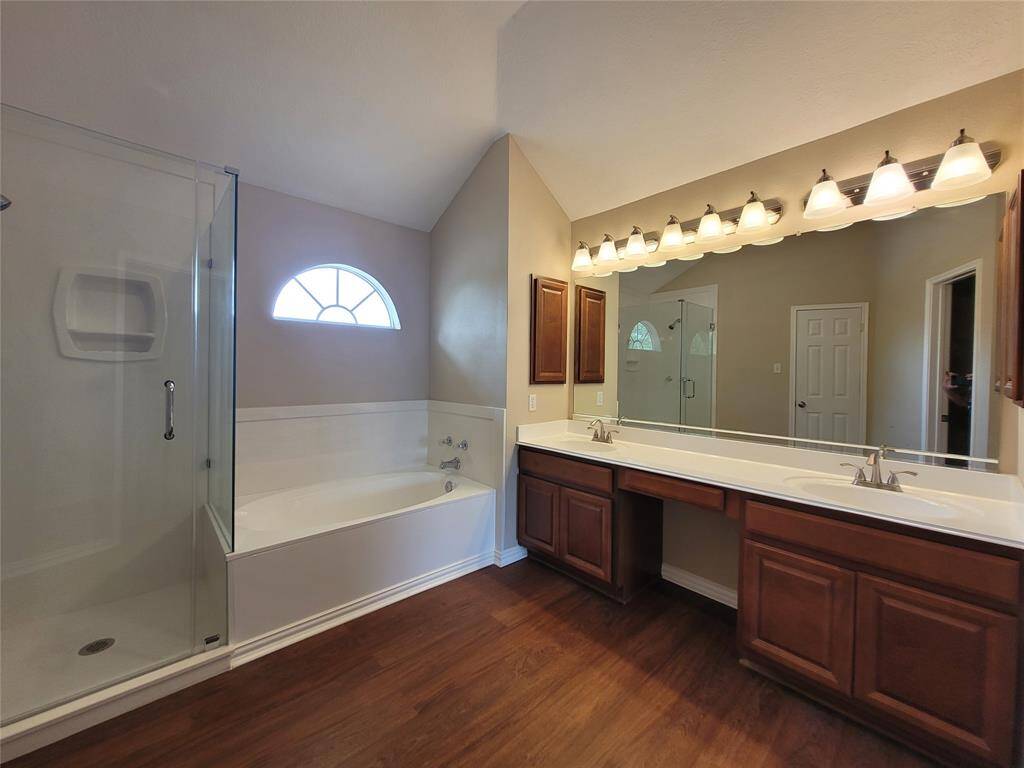 Soaking tub and separate shower and double sinks
