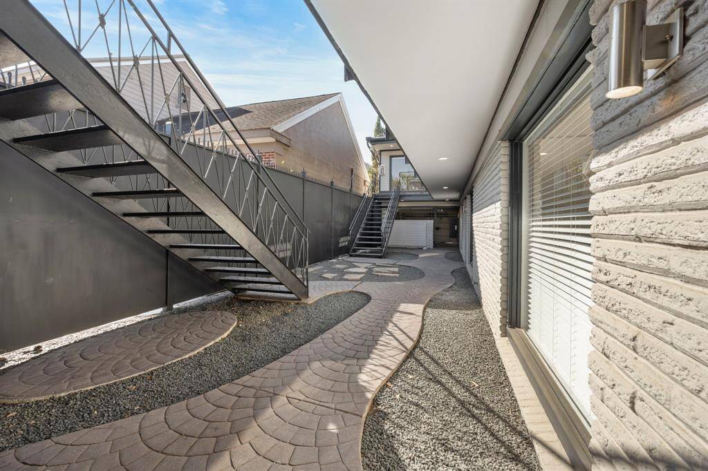 Open Courtyard Space