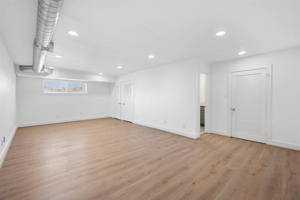 Unit 4 - 1 Bedroom 1 Bath