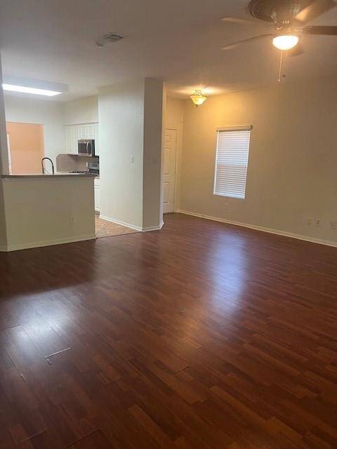 FAMILY ROOM 2