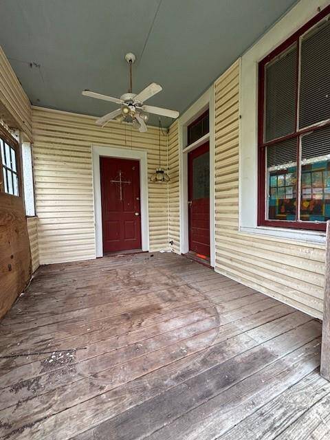 Spacious back porch