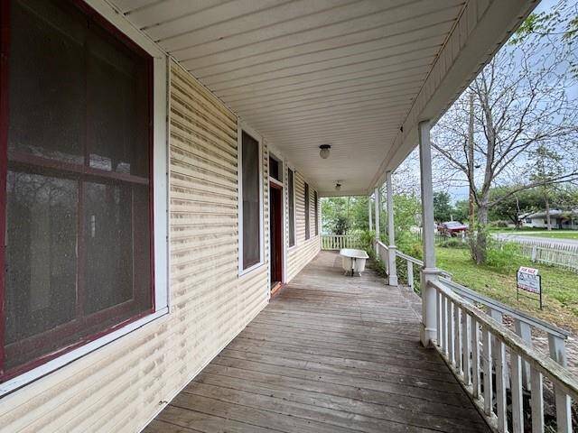 You can enjoy many hours relaxing on this mega porch