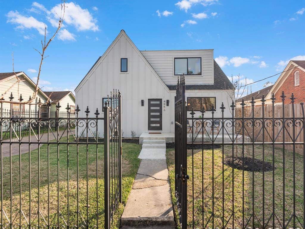 Pedestrian Gate leading to front door.