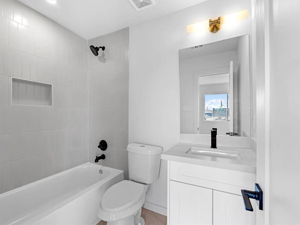 Secondary bathroom on 2nd floor.