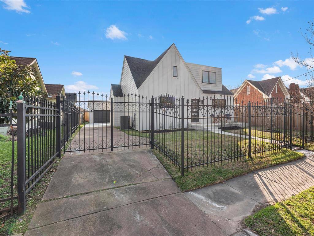Driveway Gate