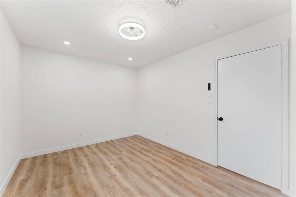 Alternate angle of one of the secondary bedrooms!