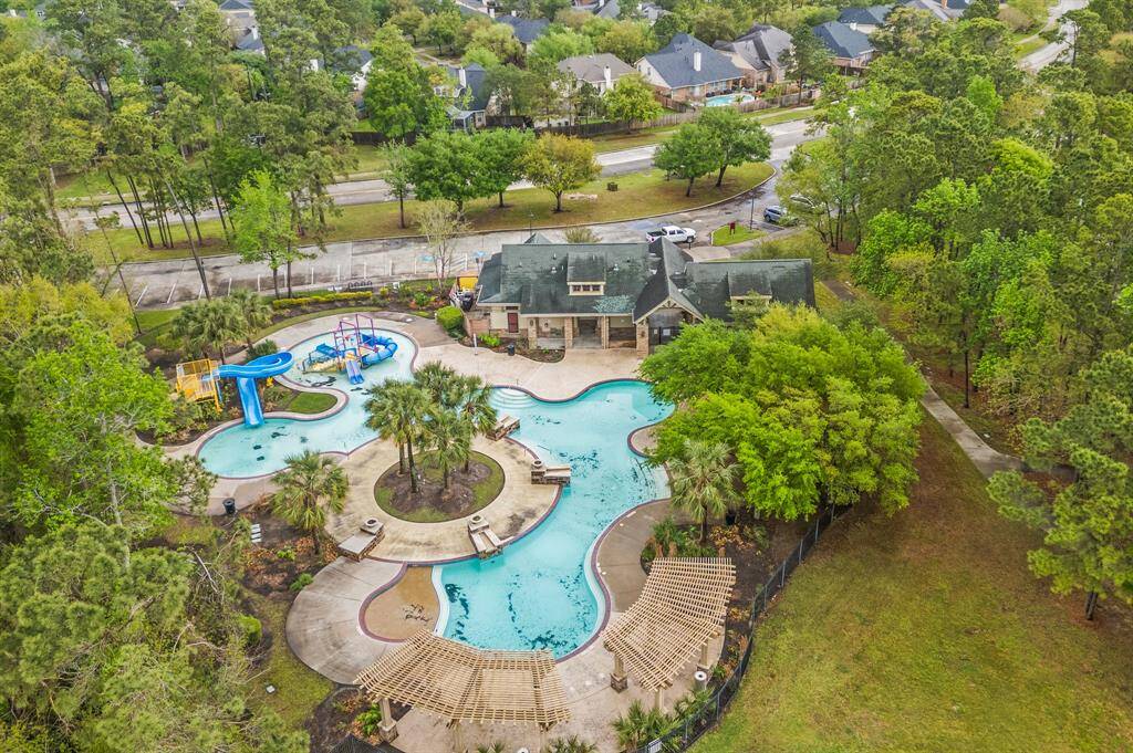 Do not miss this opportunity! Schedule your showing today!
