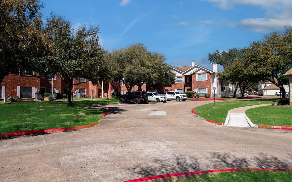 Front green space