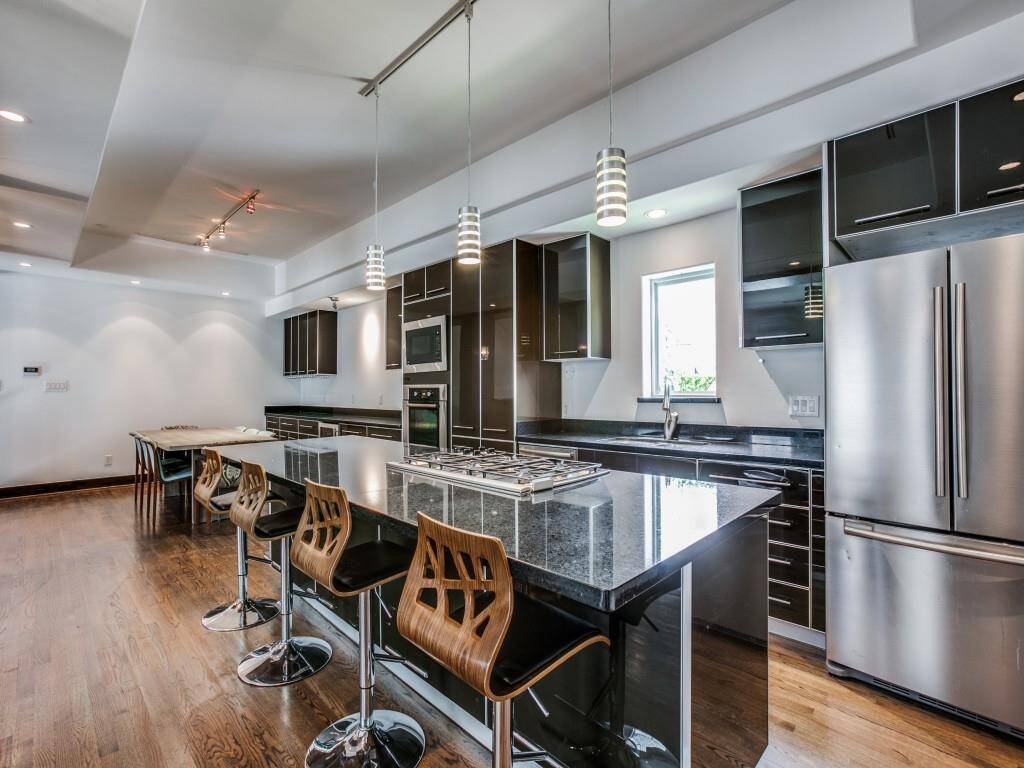 Kitchen area