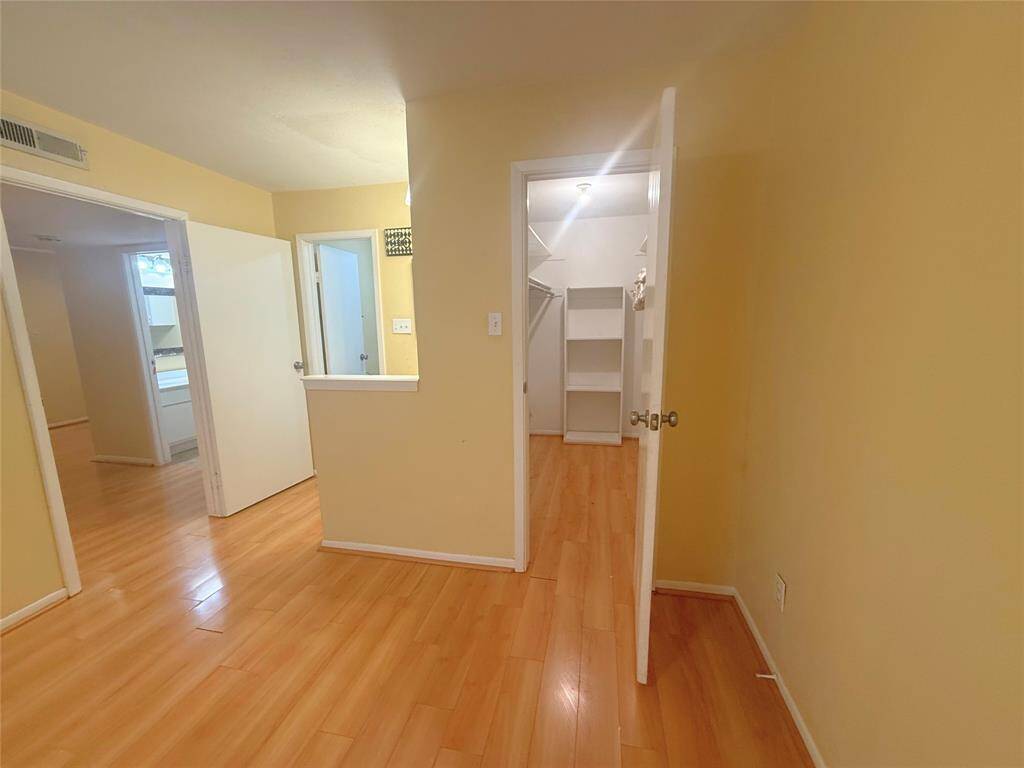 The master bedroom is the perfect size. Buyer to confirm the dimensions/measurements.