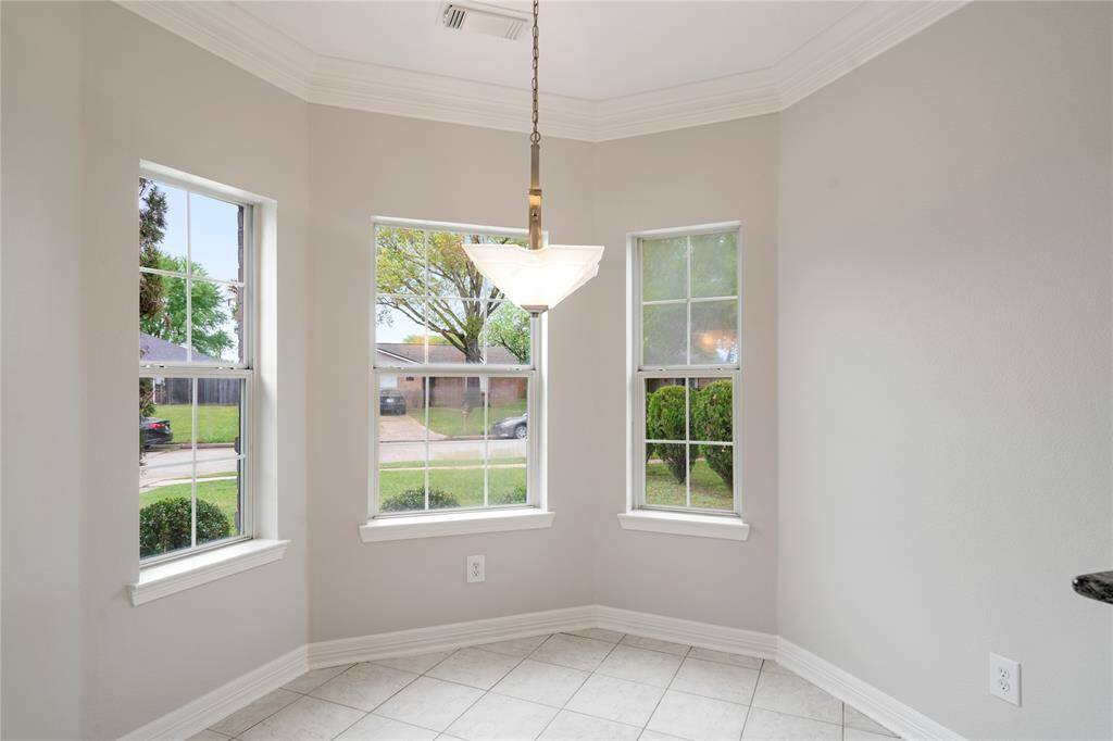 Breakfast nook