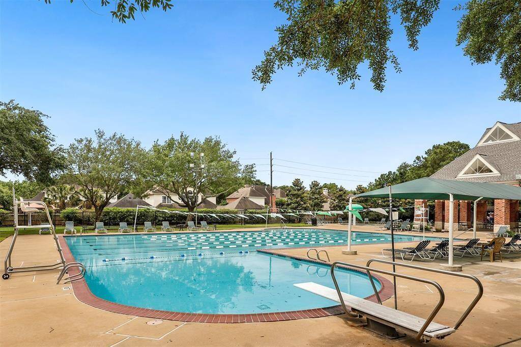 Green Trails community offers pools, splash pads, playgrounds and walking trails.