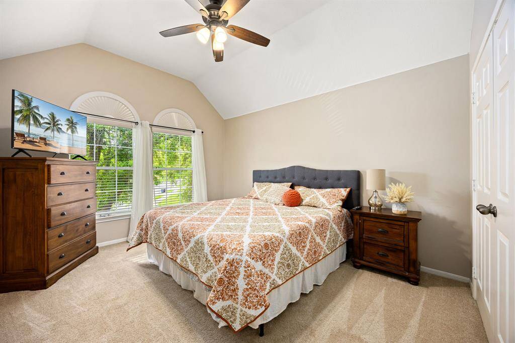 Guest Bedroom #1