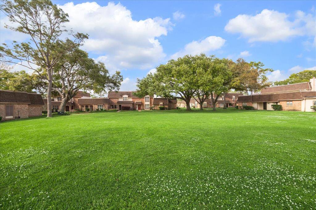 Lots of yard in the front of the home.