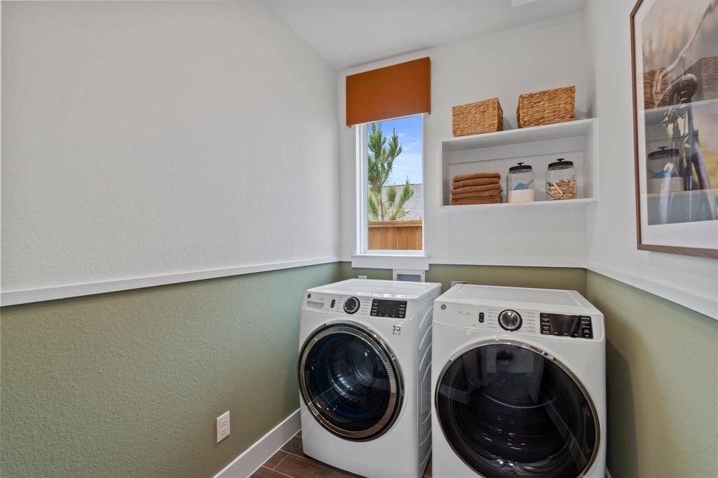 Photos are REPRESENTATIVE of the home /floor plan and are NOT of the actual home.  Selections, features, and room options may vary.  For more info, contact Chesmar Homes.