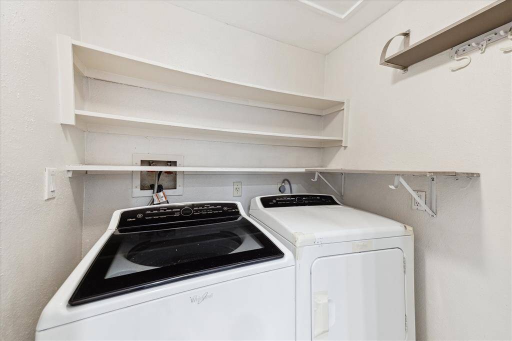 Downstairs utility room (washer and dryer included)
