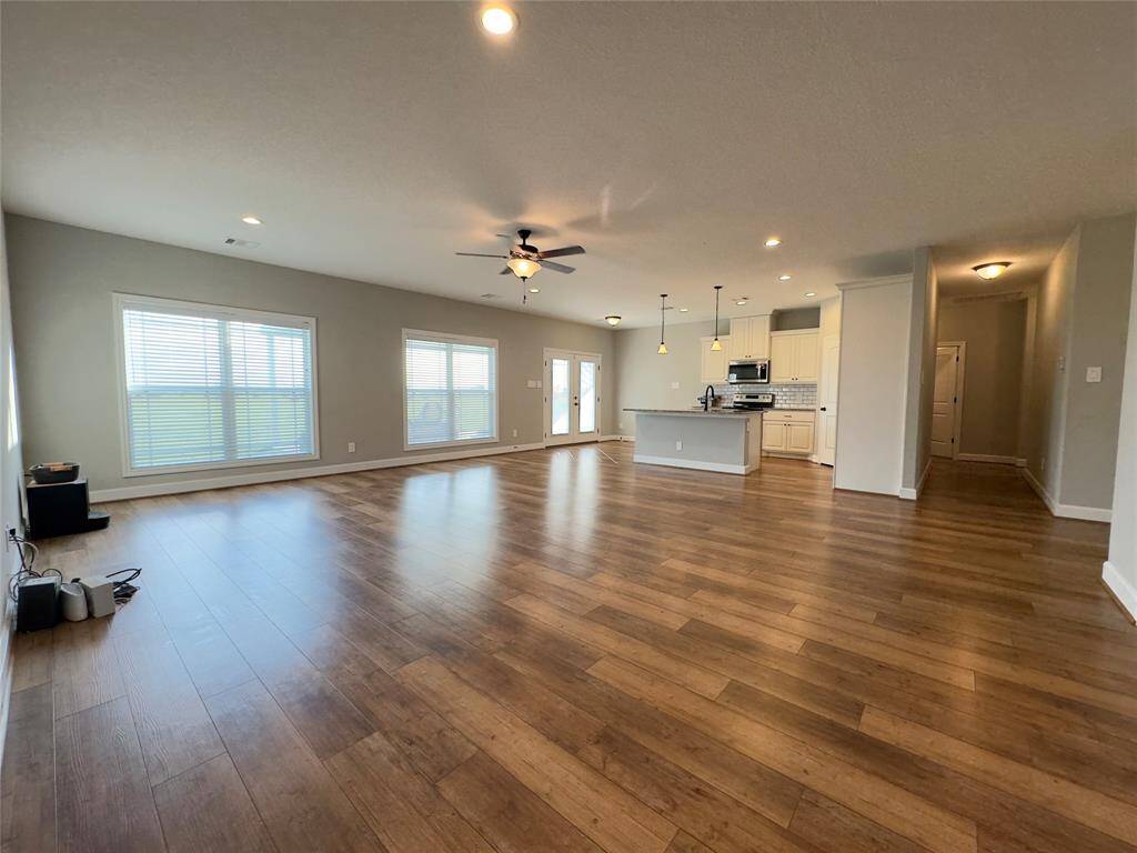 Beautiful open concept so your entire family can enjoy being together!