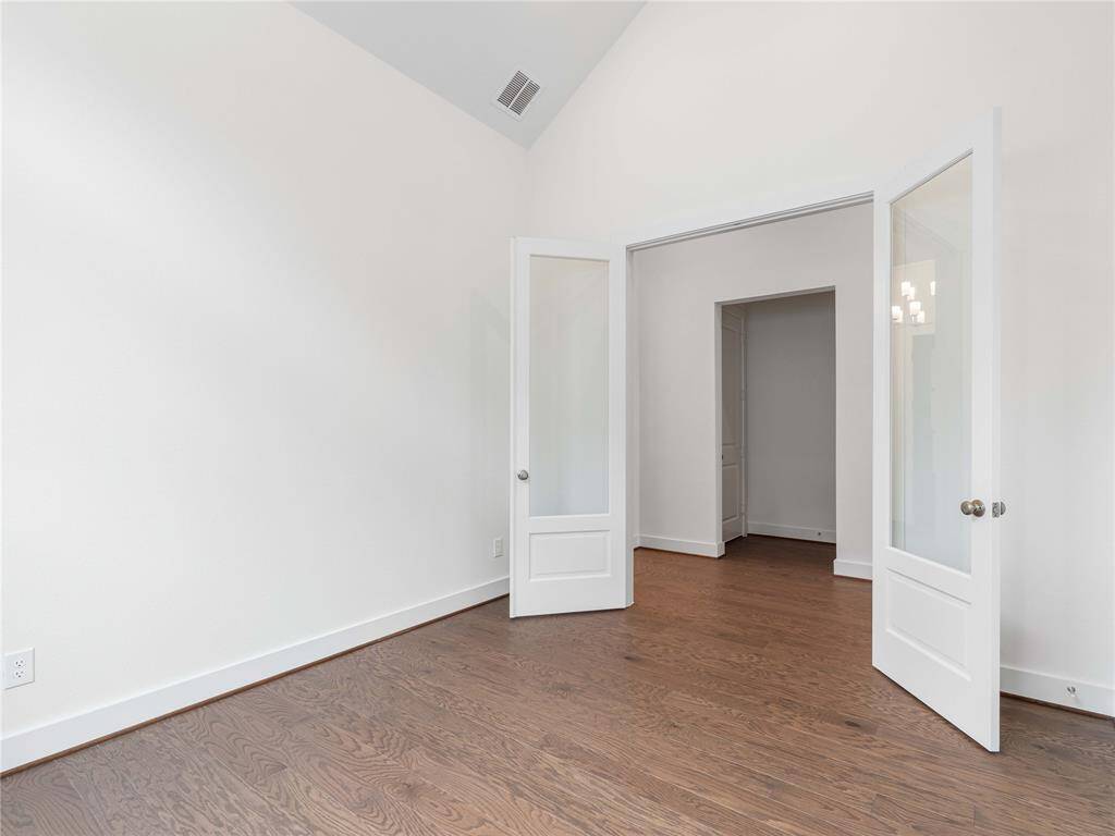 Pecan_Villa_Lavaca_Traditional_18_Office_02