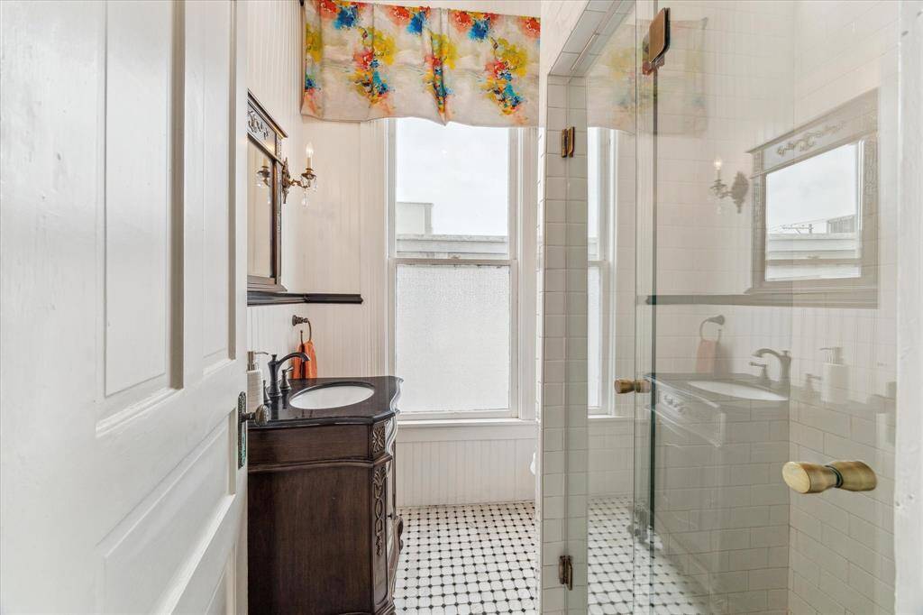 Full bath on the first floor.