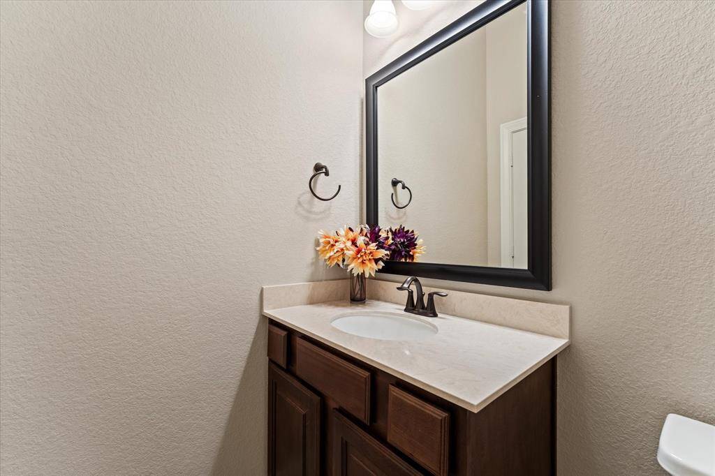 One of the two half baths