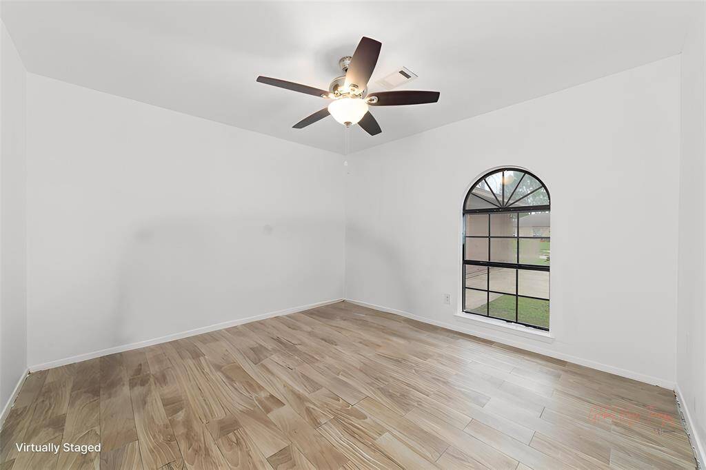 Third bedroom for kids or guests.