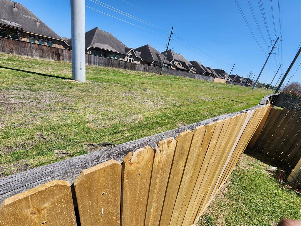 NO Rear neighbors, only this greenbelt area!!